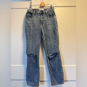 A&F 90s Straight Ultra High Rise Curvy Love Jean sz 28/6S Denim Distressed
